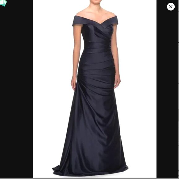 La Femme Dresses & Skirts - La Femme Off Shoulder Ruched Satin Trumpet Gown in Midnight Blue, size 10, NWOT!
